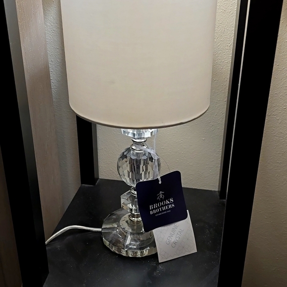 Brooks Brothers Crystal lamp. 15 inches tall. White shade included - Picture 1 of 5